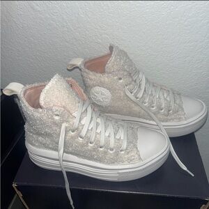 Converse Sherpa High-Top Sneakers - Cream and White